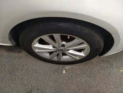 Volkswagen Sagitar 2012