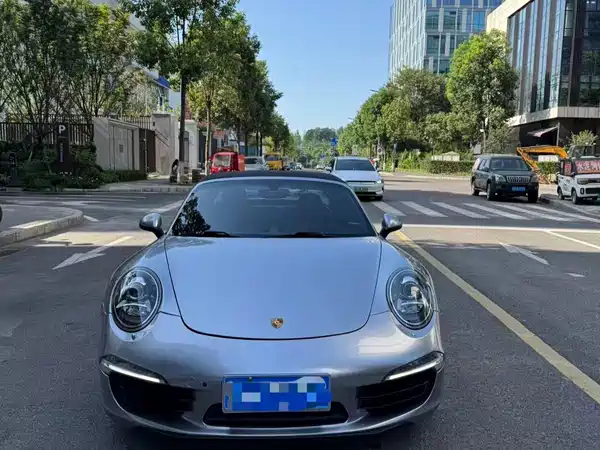 Porsche 911 2015