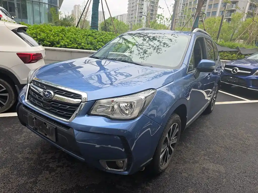 Subaru Forester 2016 — фото 1