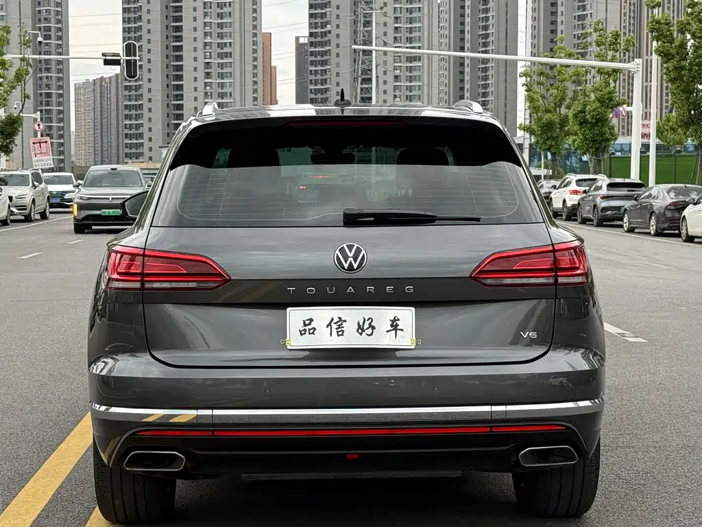 Volkswagen Touareg 2021 — фото 5