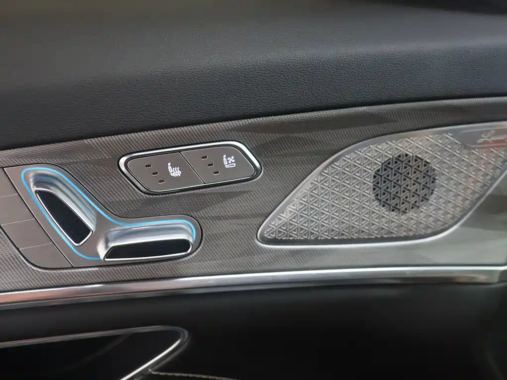 Jetour Jietu X70 PLUS 2023 — фото 14