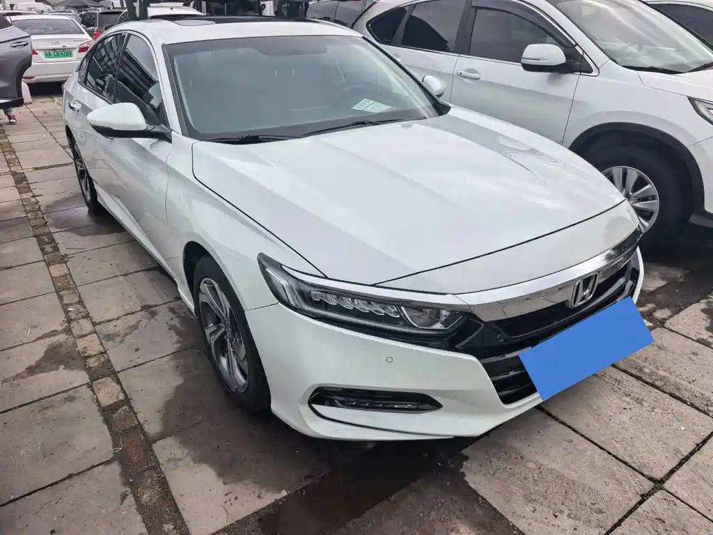 Honda Accord 2018 — фото 3