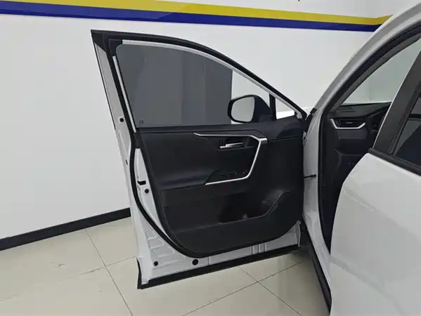 Toyota RAV4 2022