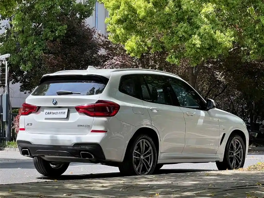 BMW X3 2021