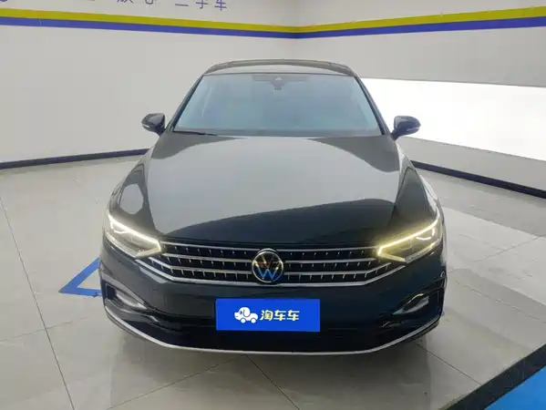 Volkswagen Magotan 2023