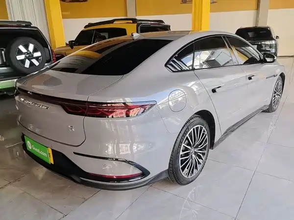 BYD Han 2025