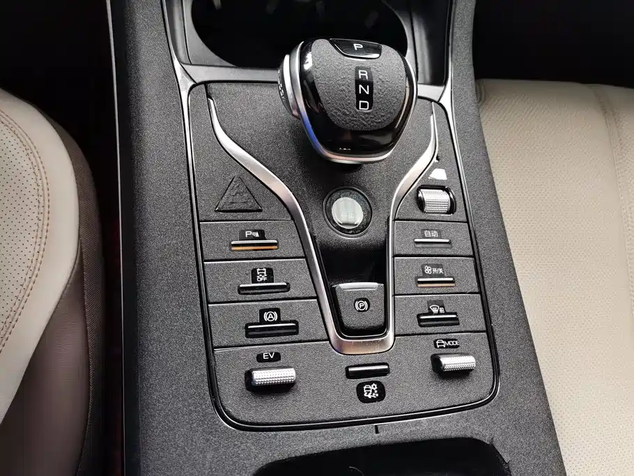 BYD Qin PLUS 2024 — фото 16