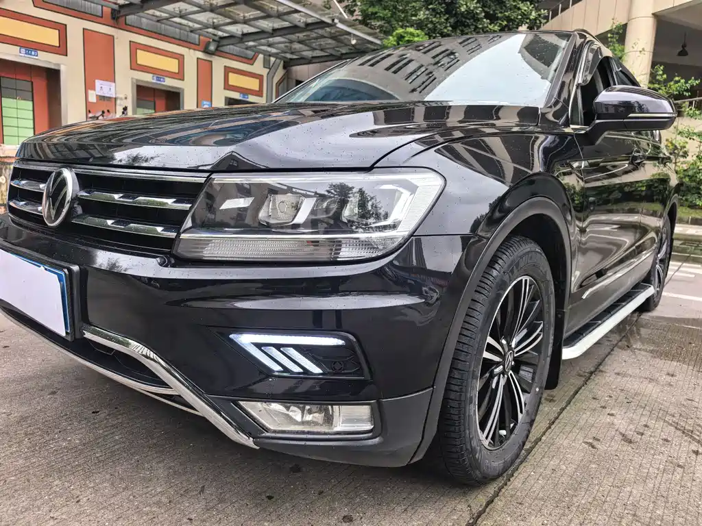 Volkswagen Tiguan L 2021 — фото 4
