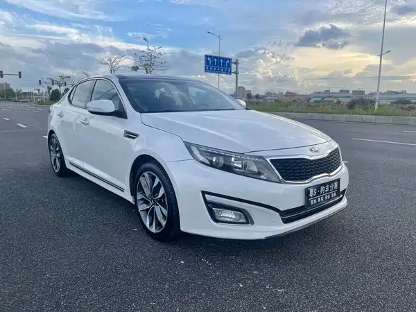 Kia K5 2015