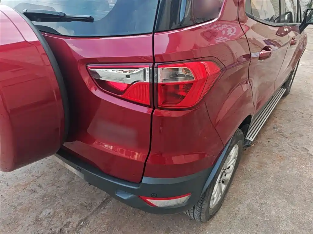Ford Ecosport 2016 — фото 8