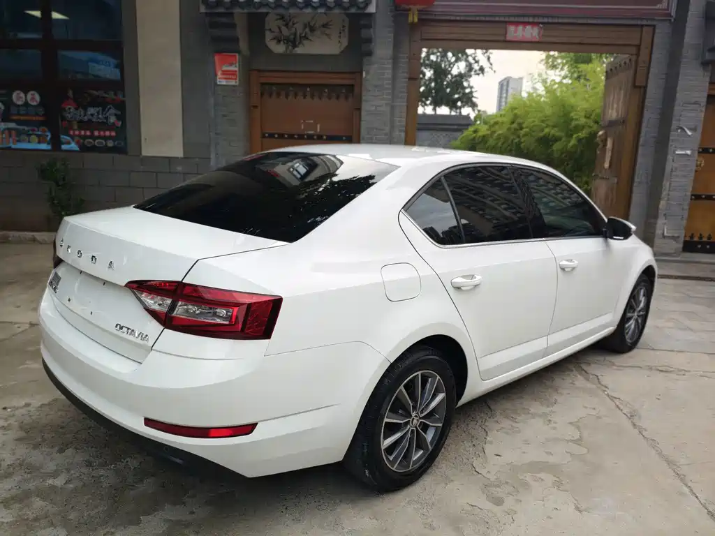 Skoda Octavia 2021