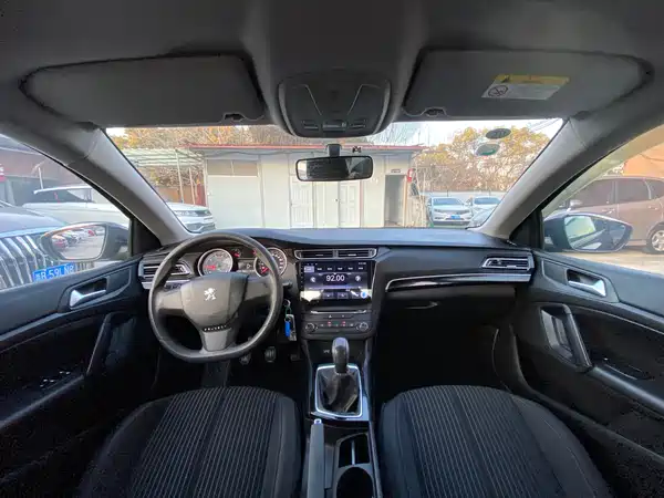Peugeot 408 2014
