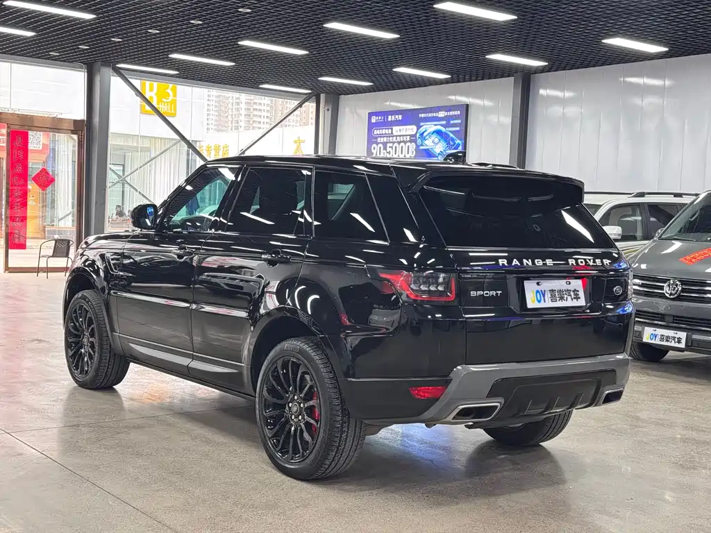 Land Rover Sport PHEV 2021 — фото 4