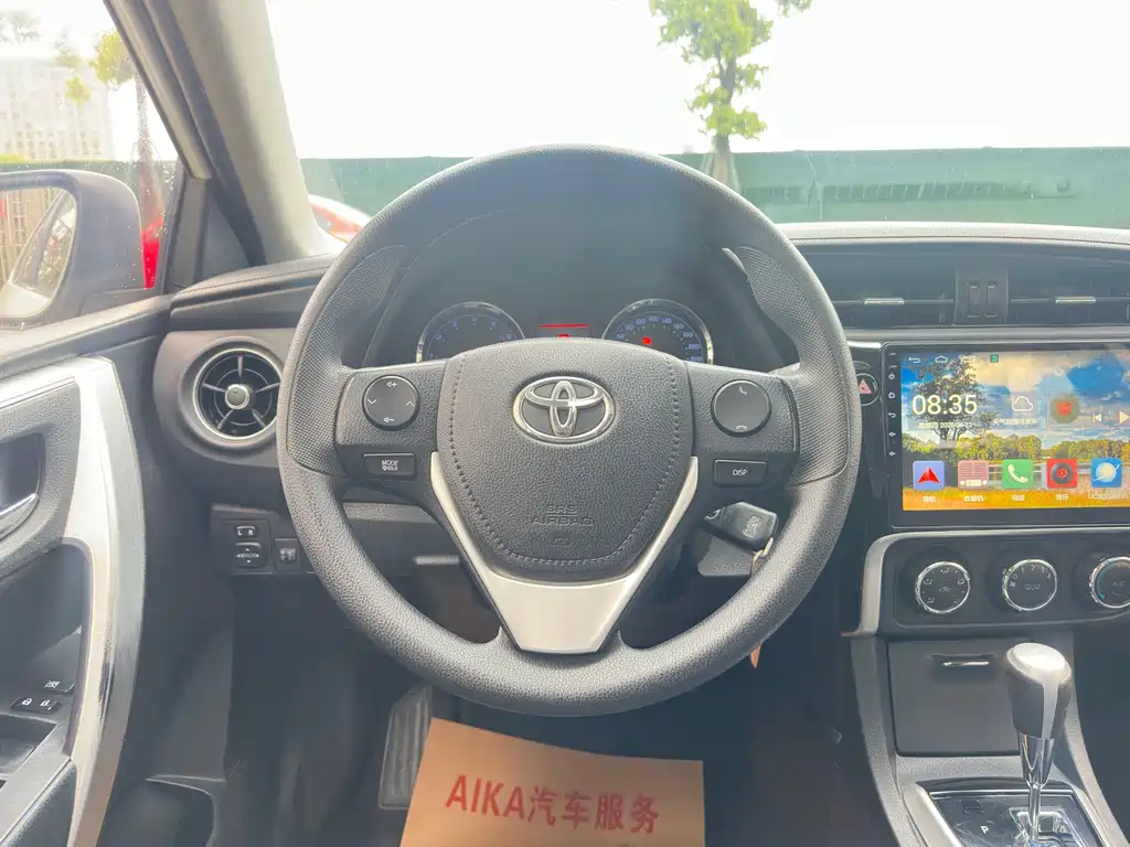 Toyota Corolla 2018 — фото 16