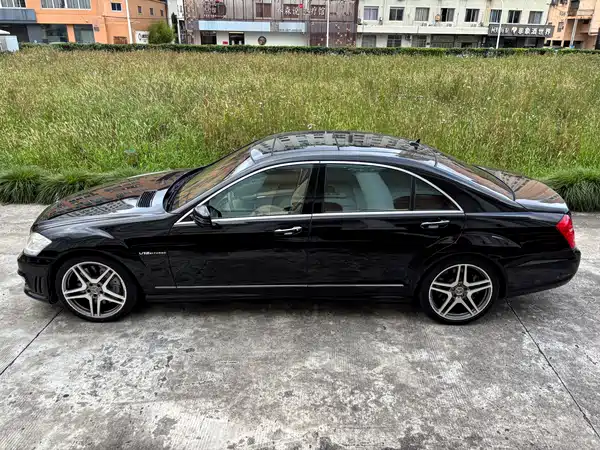Mercedes-Benz S-Class AMG 2013