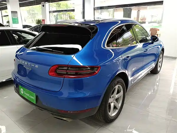 Porsche Macan 2016