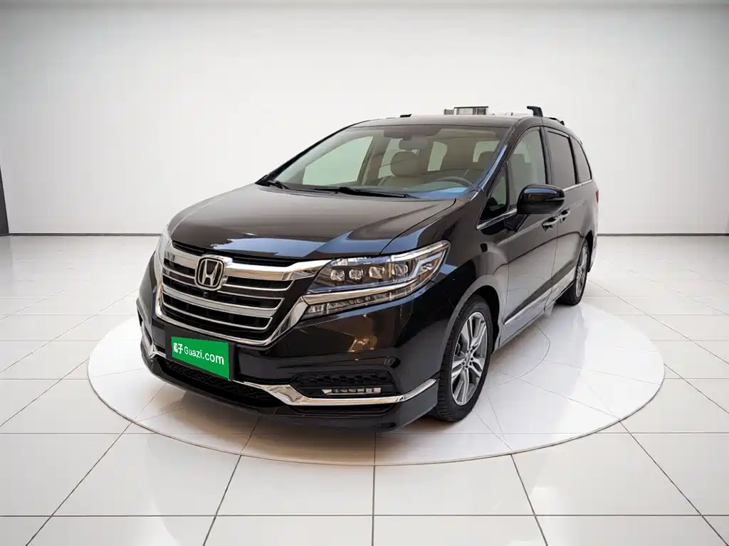 Honda Elysion 2019 — фото 2