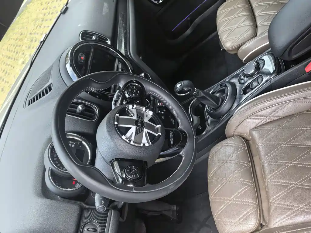 MINI Countryman 2019 — фото 10