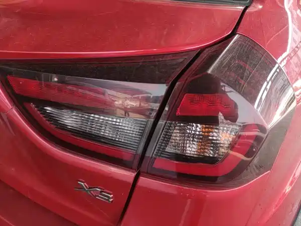 Geely Vision X3 2021