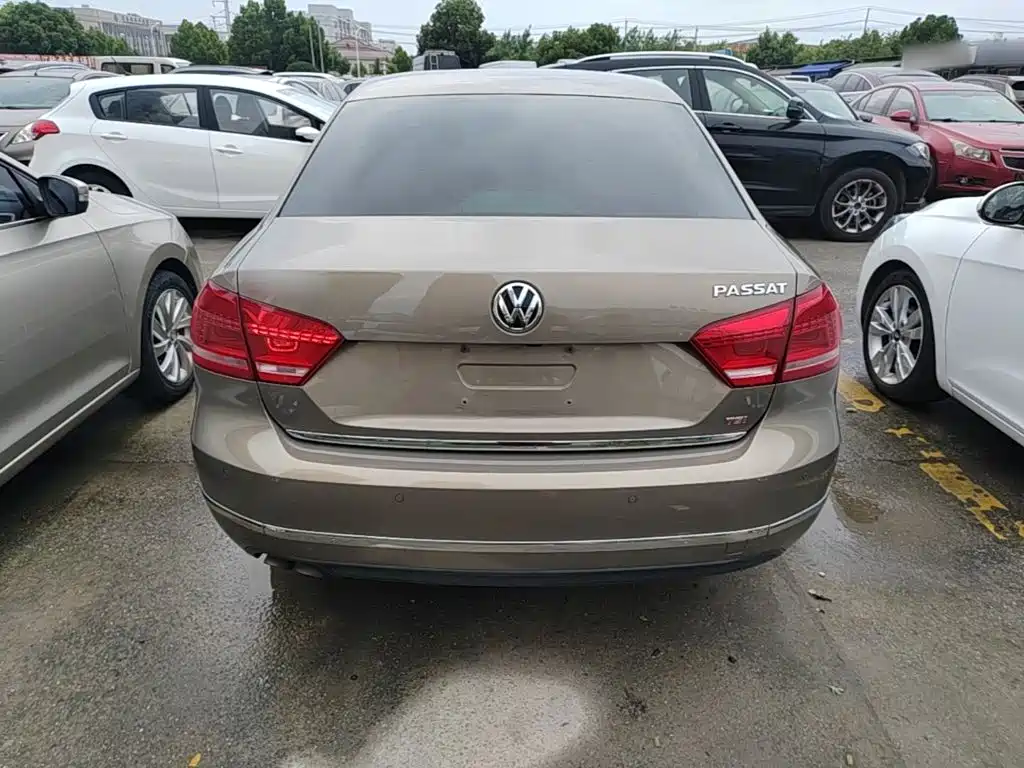 Volkswagen Passat 2015 — фото 4