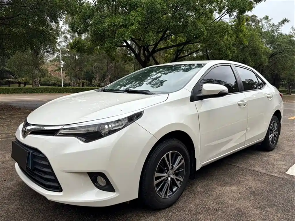 Toyota Levin 2016 — фото 1