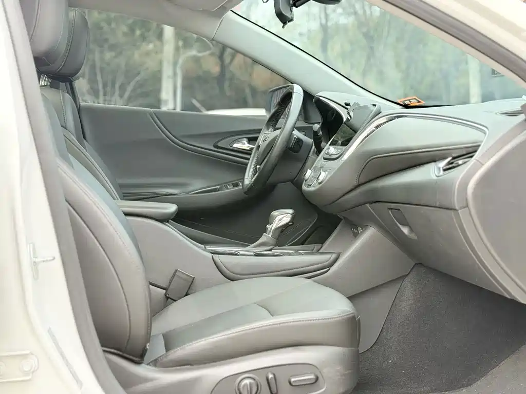 Chevrolet Malibu XL 2023 — фото 11