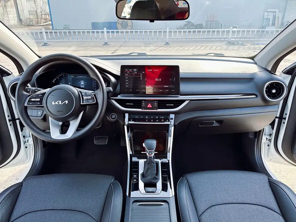 Kia K3 2022