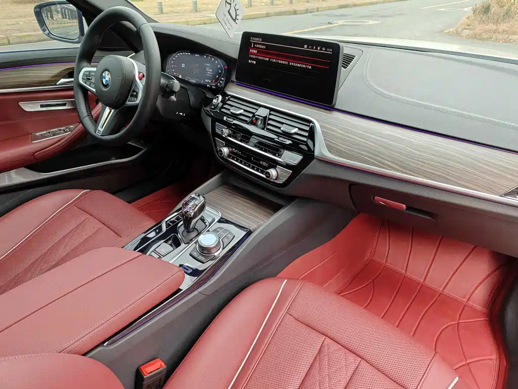 BMW 5 Series 2022