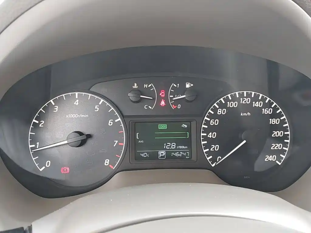 Nissan Sylphy 2014 — фото 12