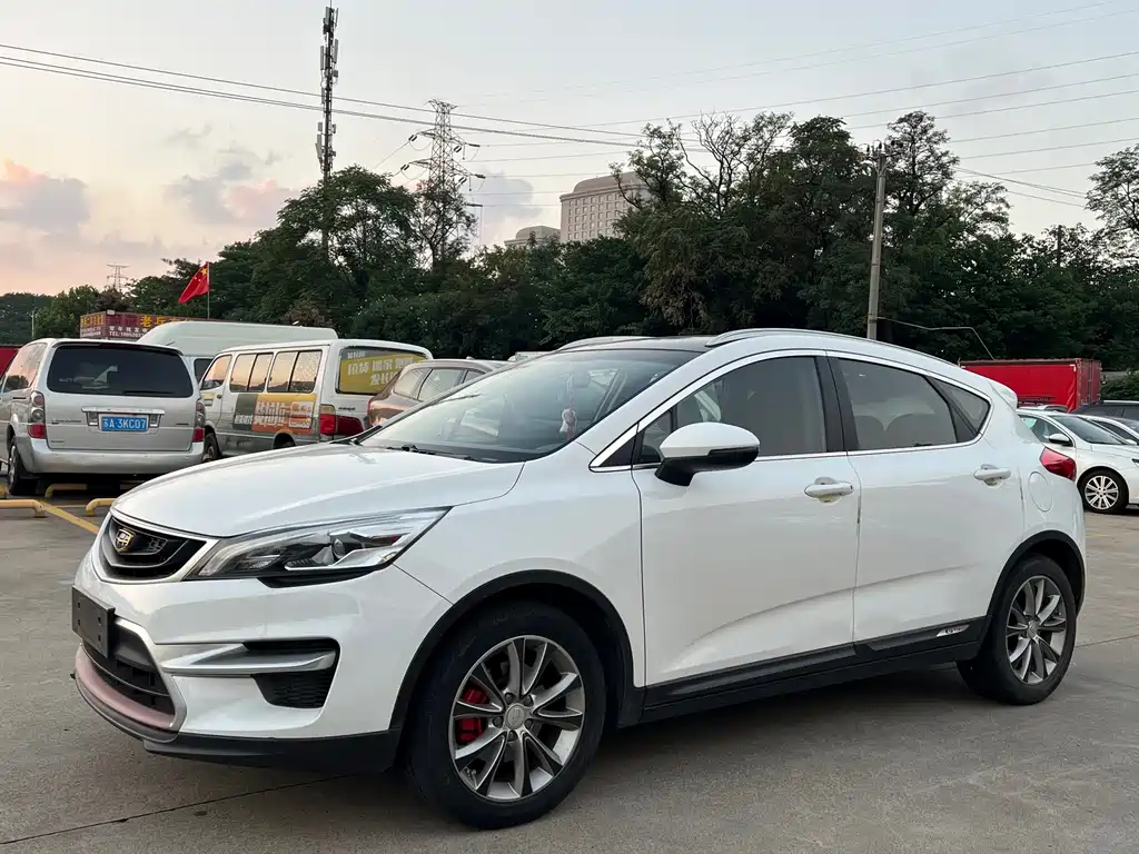 Geely Emgrand GS 2017 — фото 1