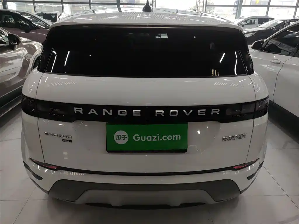 Land Rover Evoque 2020 — фото 6