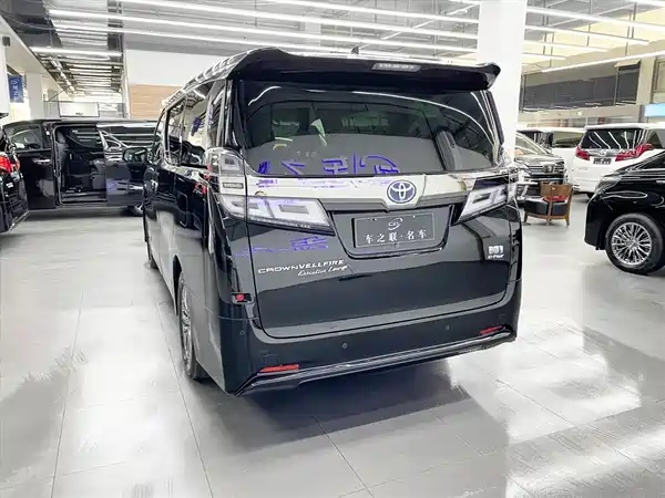 Toyota Vellfire 2021