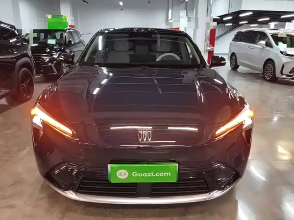 Buick Zhijing L7 2025