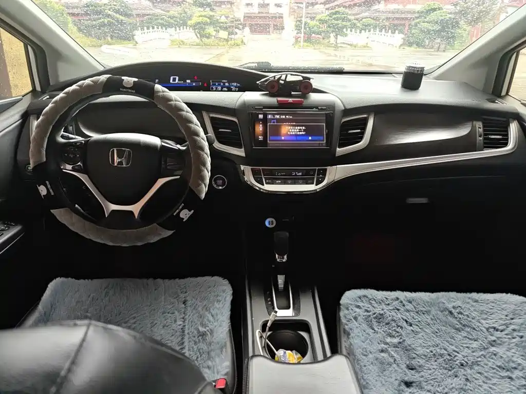 Honda Jade 2015 — фото 13