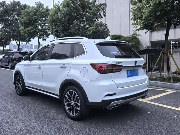 Roewe RX5 2016