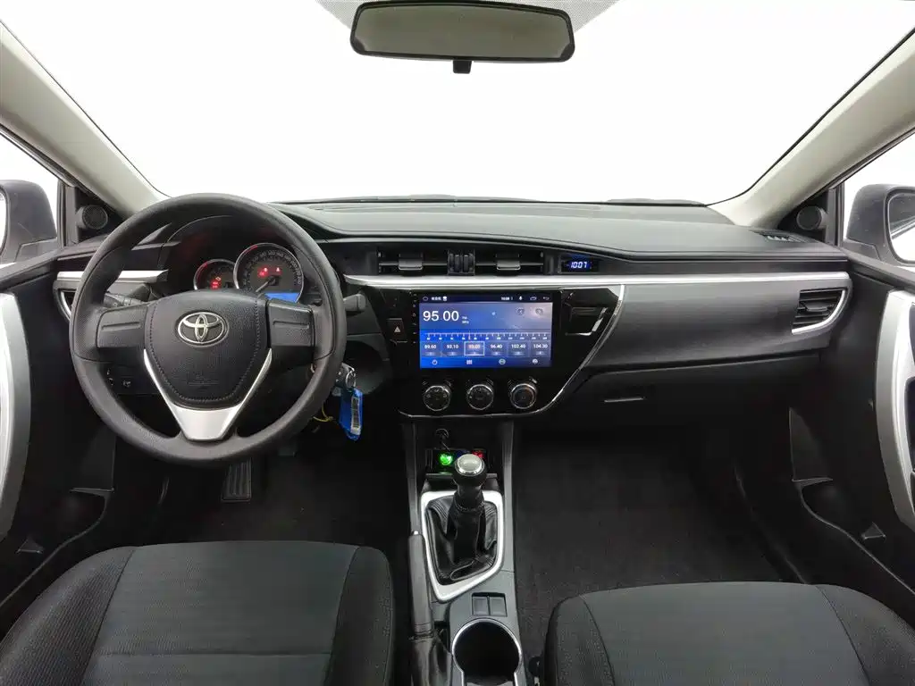 Toyota Corolla 2019 — фото 5