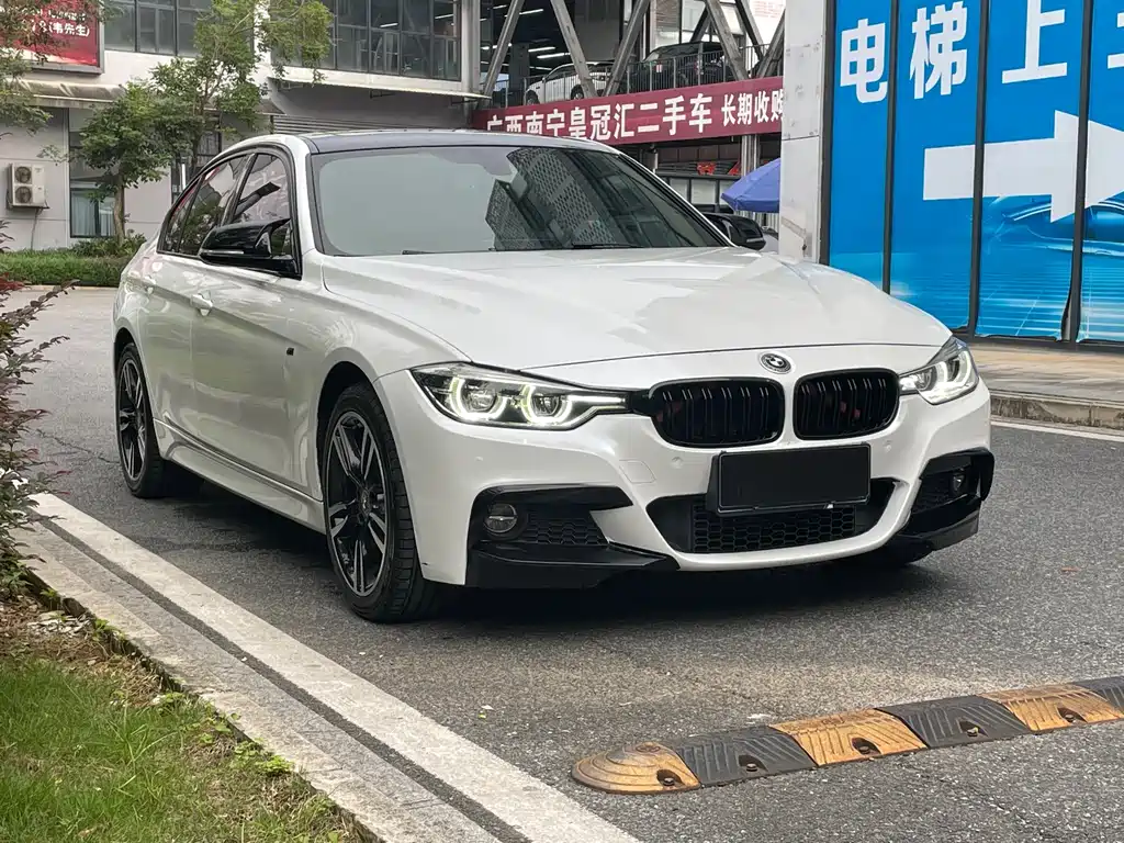 BMW 3 Series 2016