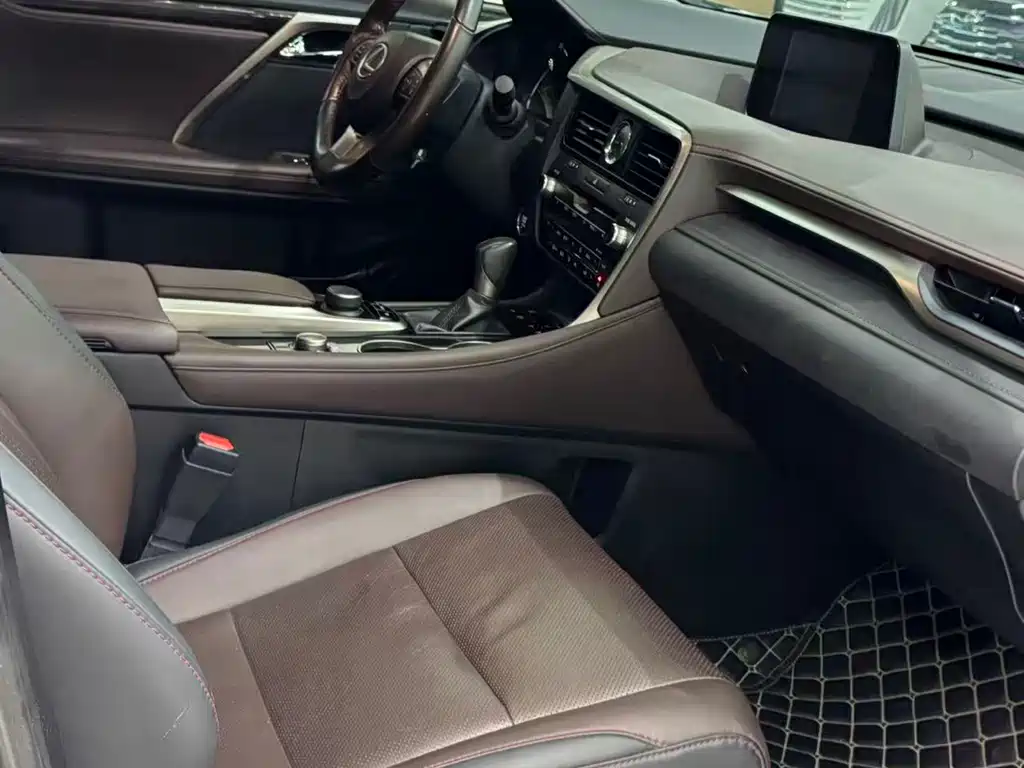 Lexus RX 2018