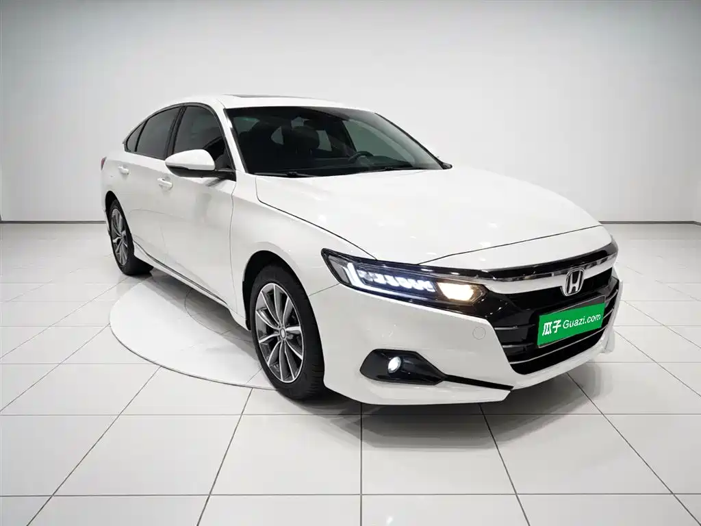 Honda Accord 2022 — фото 22