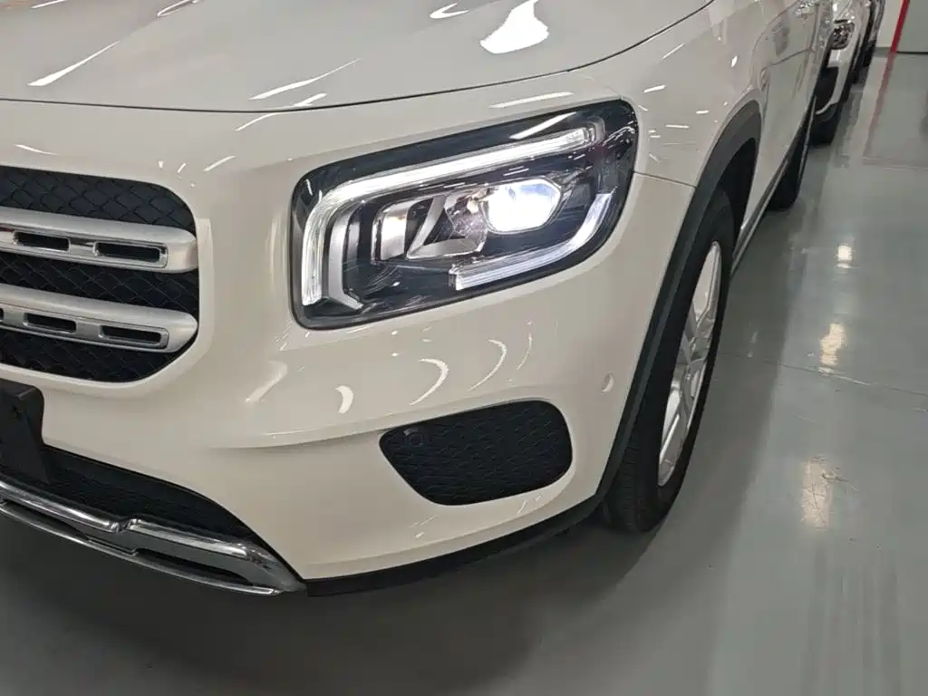 Mercedes-Benz GLB 2020 — фото 24