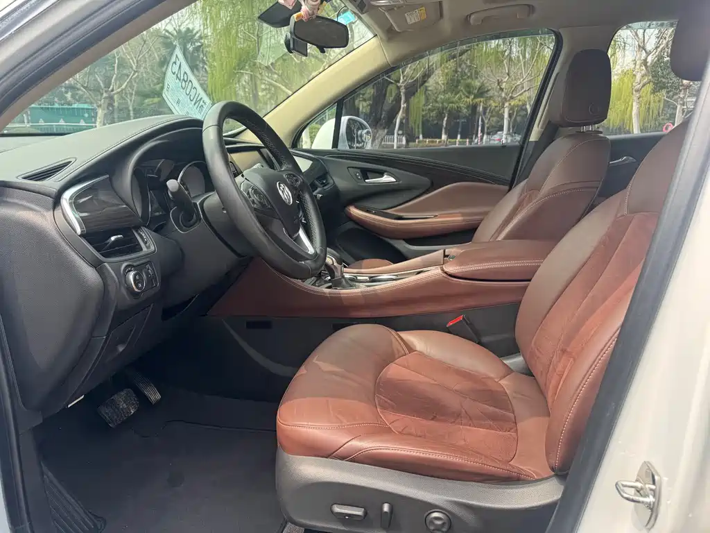 Buick Envision Plus 2016 — фото 9