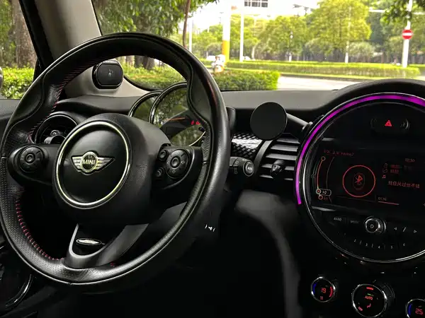 MINI 2015