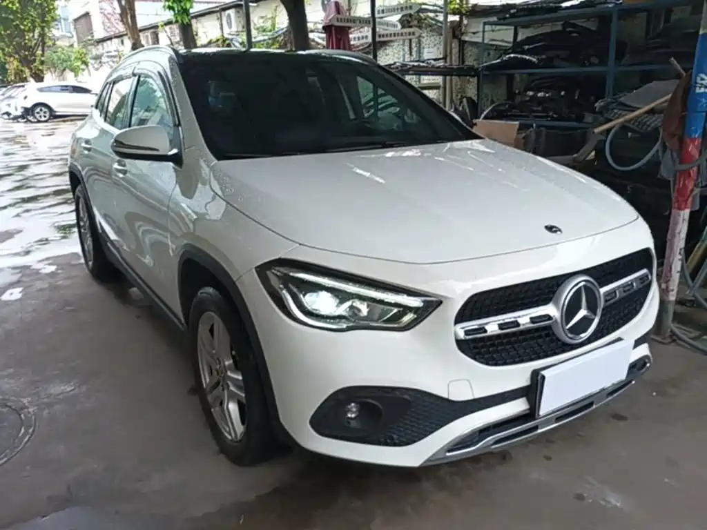 Mercedes-Benz GLA 2022