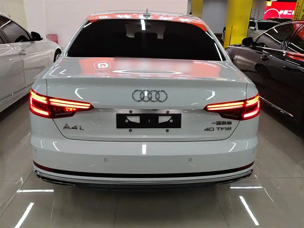 Audi A4L 2019 — фото 4
