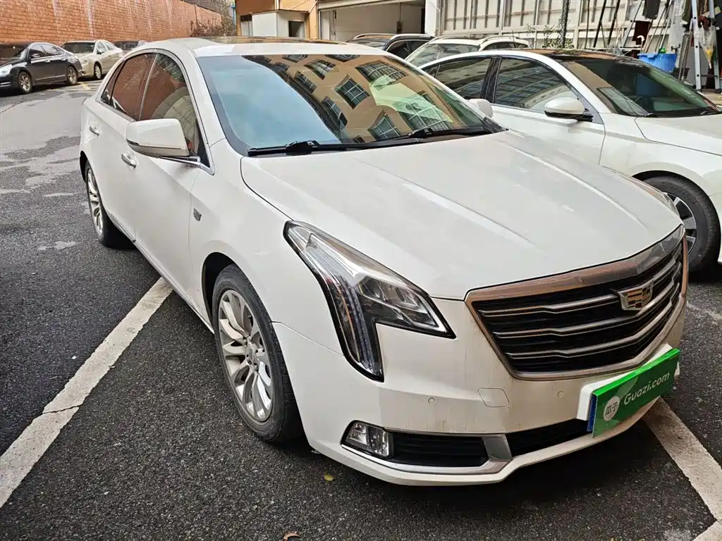 Cadillac XTS 2019 — фото 22
