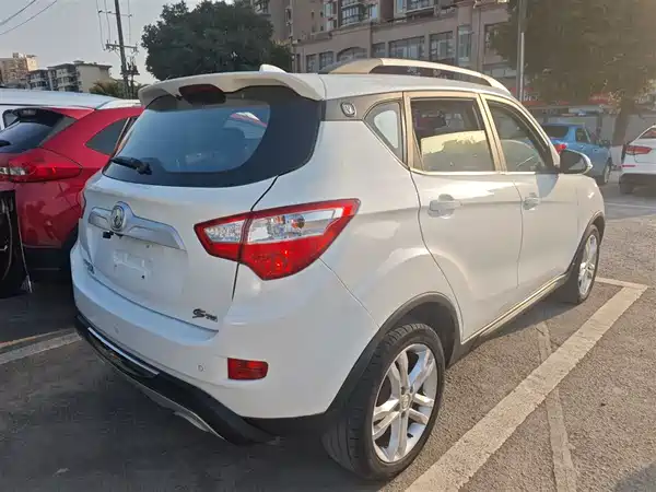 Changan CS35 2016
