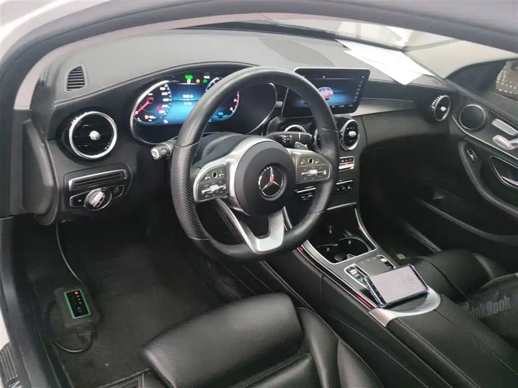 Mercedes-Benz C-Class 2020 — фото 6
