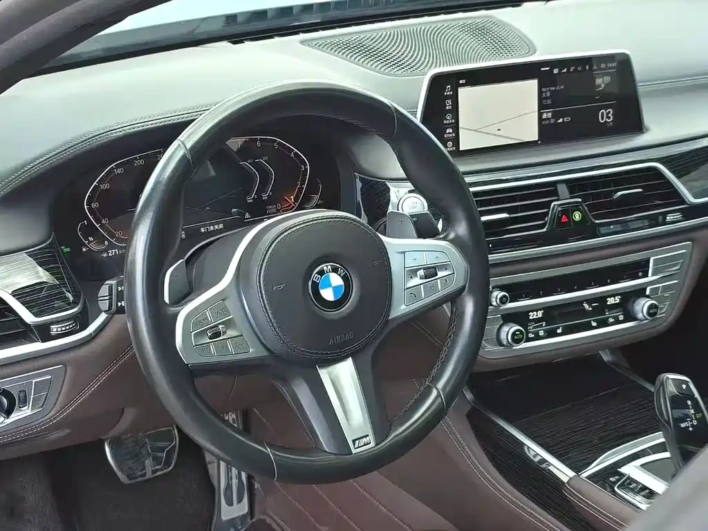 BMW 7 Series 2022 — фото 10
