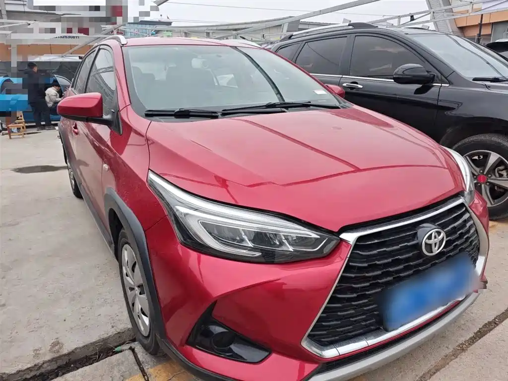 Toyota Yaris L 2021 — фото 4