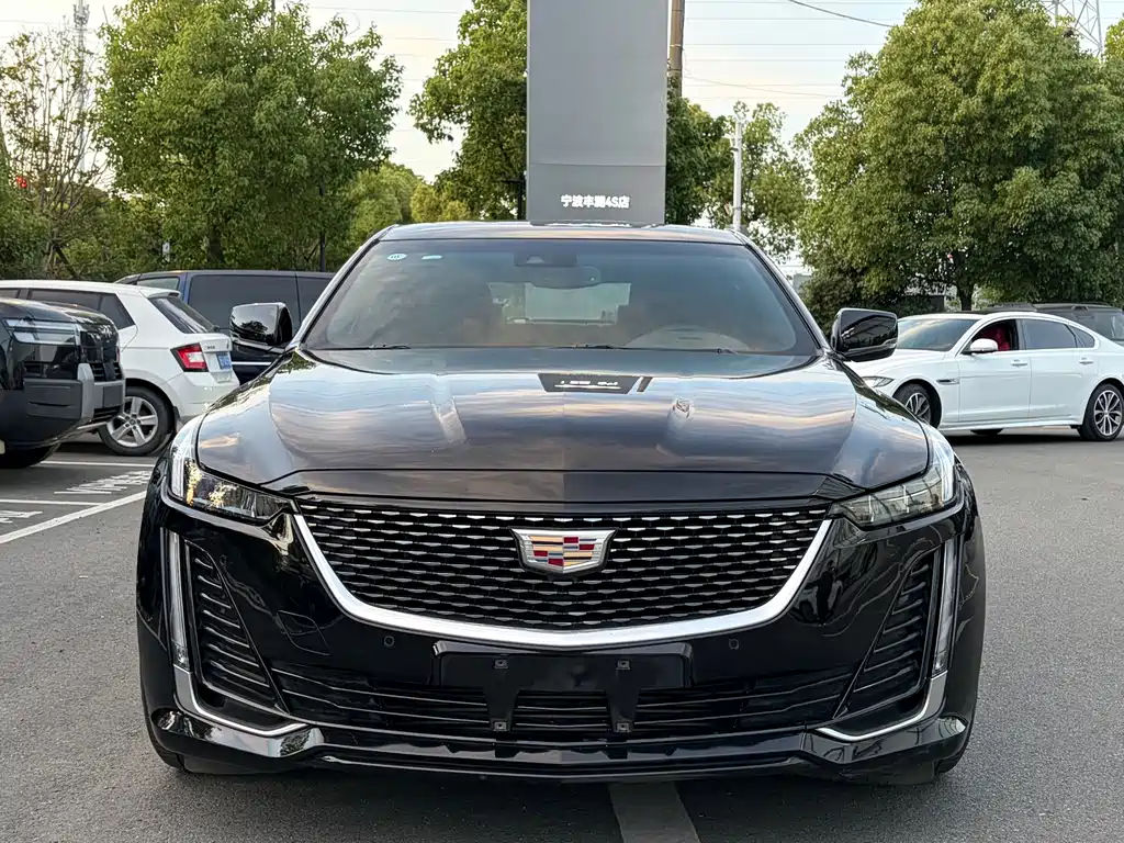 Cadillac CT5 2023 — фото 2